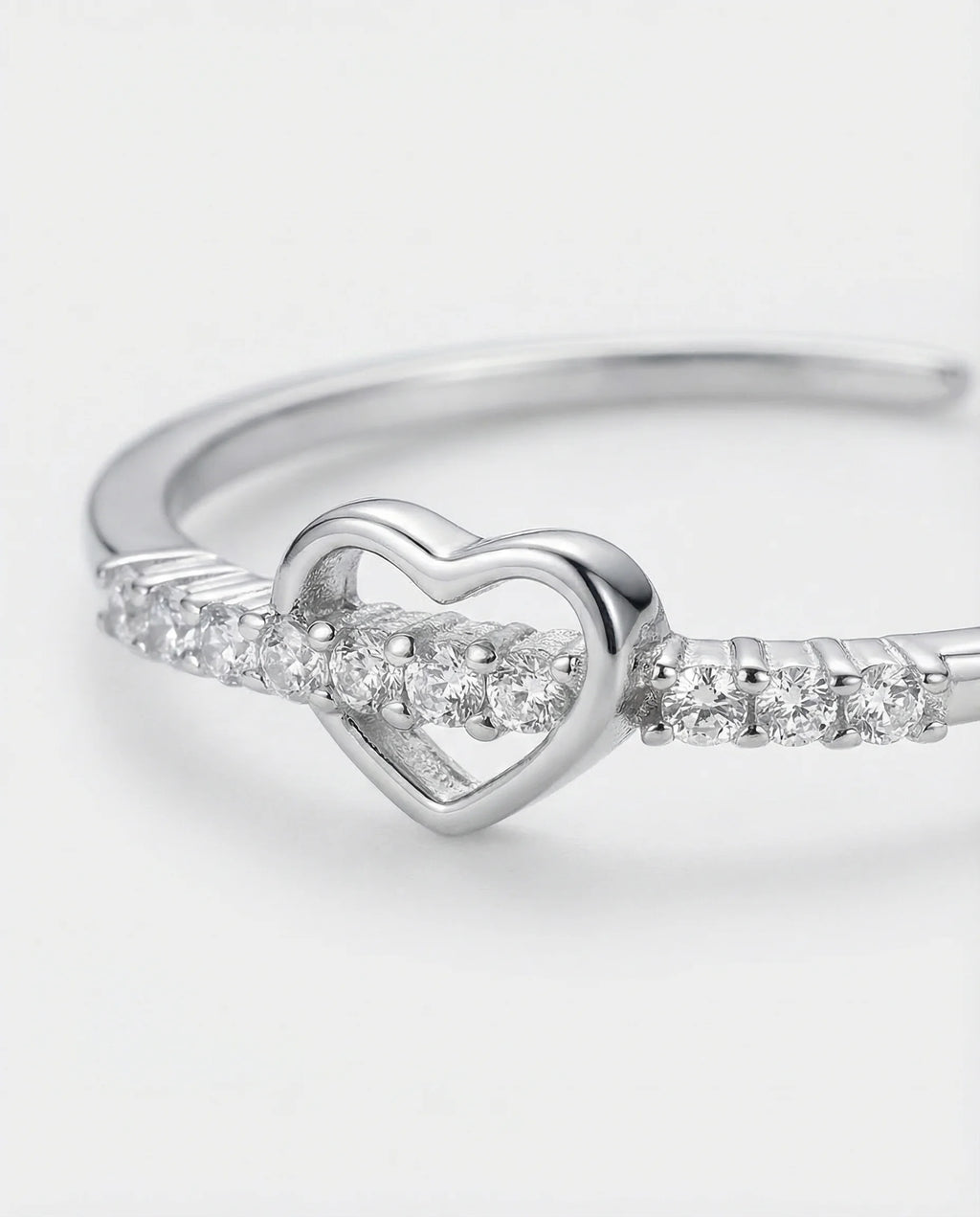 Amora Heart Ring